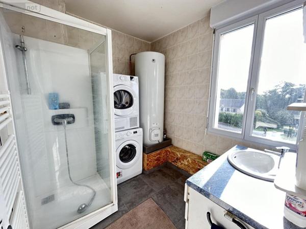 Immeuble à vendre à Guer dans le Morbihan (56380), ref : 56046-1300