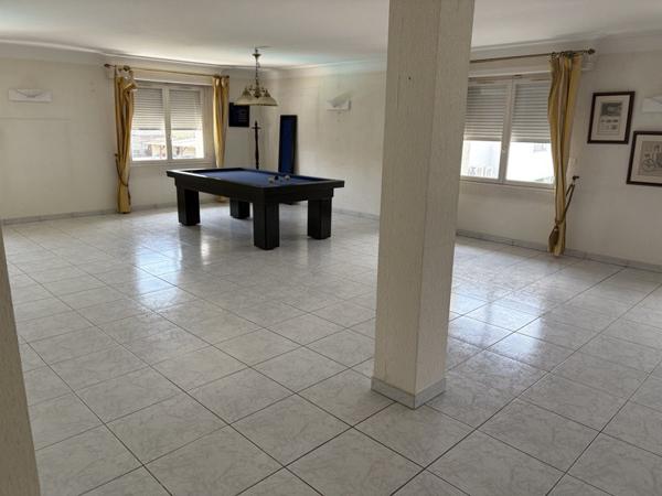 Maison à vendre |  Gelos |  10 pièces | 330 m²