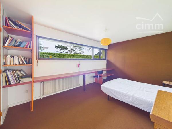 Saint-Ismier – Maison d'architecte 5 chambres sur 1 431 m² de terrain