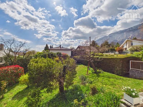 Saint-Ismier – Maison d'architecte 5 chambres sur 1 431 m² de terrain