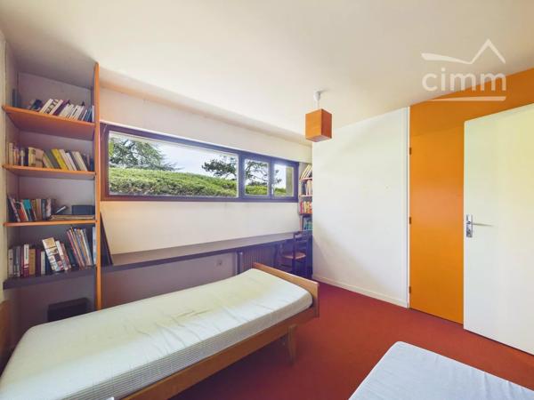 Saint-Ismier – Maison d'architecte 5 chambres sur 1 431 m² de terrain