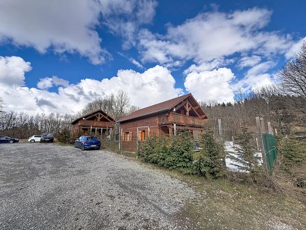 Maison 18 pièces 475.96 m2