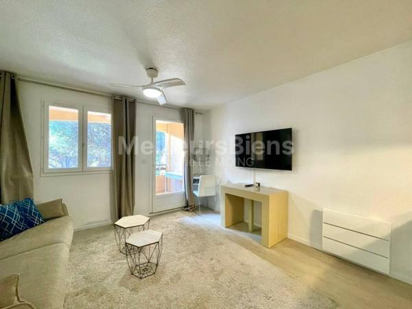 SAINT-RAPHAËL VALESCURE- studio 4 couchages rénové- rentabilité loc ++BAISSE DE PRIX !