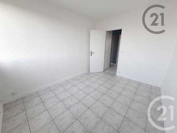 Appartement F4 à vendre  4 pièces - 77,82 m2 CHALONS EN CHAMPAGNE - 51
