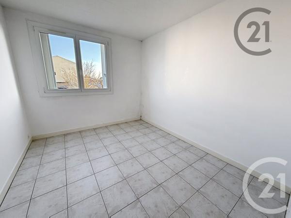 Appartement F4 à vendre  4 pièces - 77,82 m2 CHALONS EN CHAMPAGNE - 51