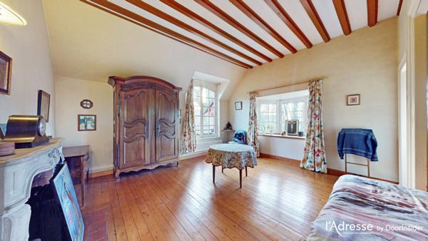 Domaine historique avec dépendance Montévrain 11 pièces 424m2