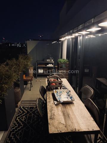 Dernier étage, 2 chambres, 2 grandes terrasses