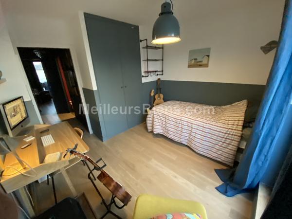 Dernier étage, 2 chambres, 2 grandes terrasses