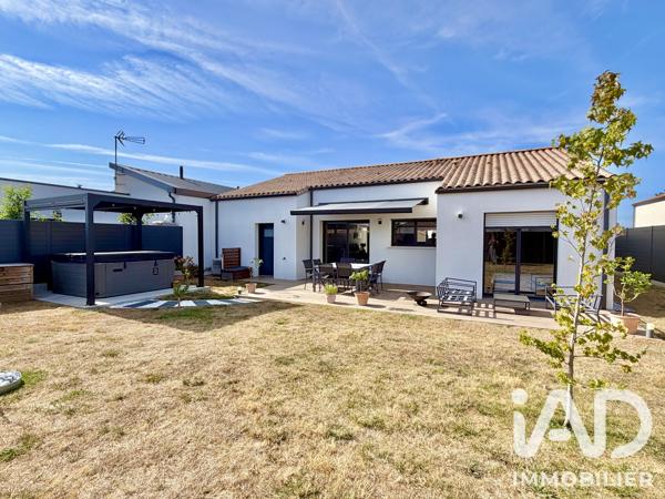 Maison à vendre 3 pièces 80 m² Montaigu-Vendée