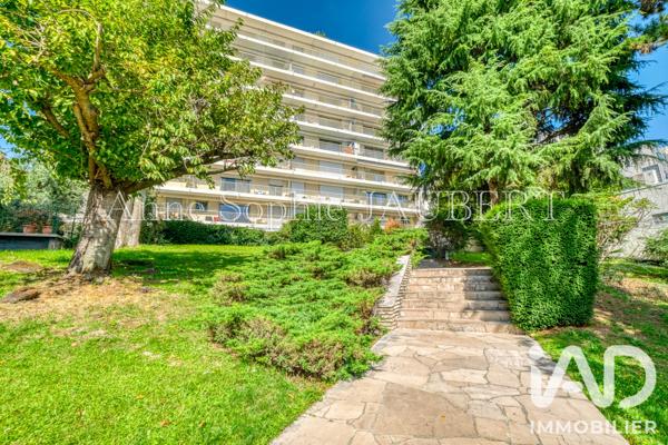 Appartement à vendre 2 pièces 45,71 m² Courbevoie