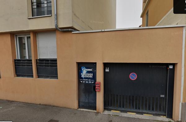 Parking / box 14 m2