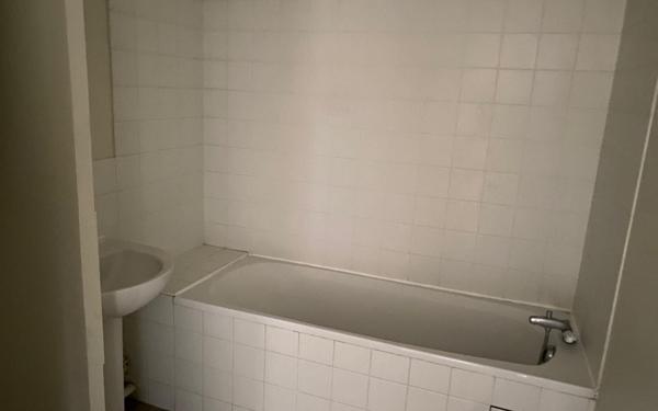 Appartement à vendre    3 pièces •  Chinon