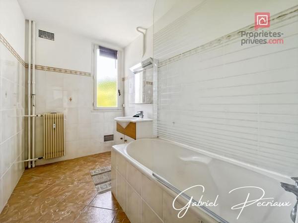 Appartement Troyes 3 pièce(s) 58.44 m2