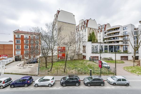 Appartement 3 pièces en très bon état avec balcon