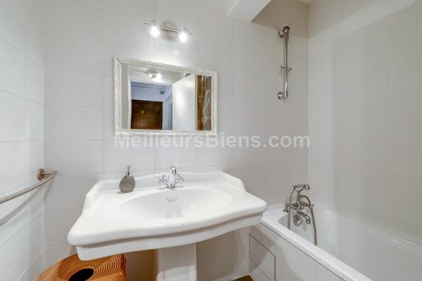 Appartement 3 pièces en très bon état avec balcon