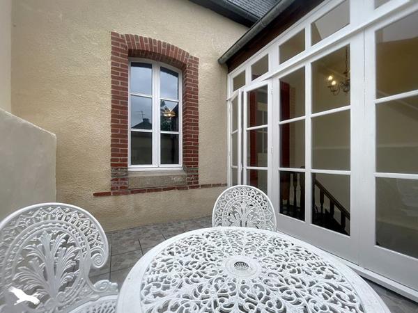 Maison 260 190 € Morlaix 6 p 142 m² DPE D