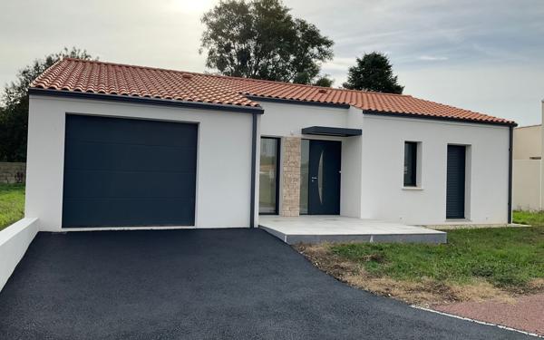 Maison à vendre    4 pièces •  Chaniers