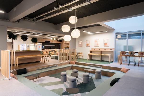 Bureaux à louer à Clichy avec terrasses et rooftop accessibles