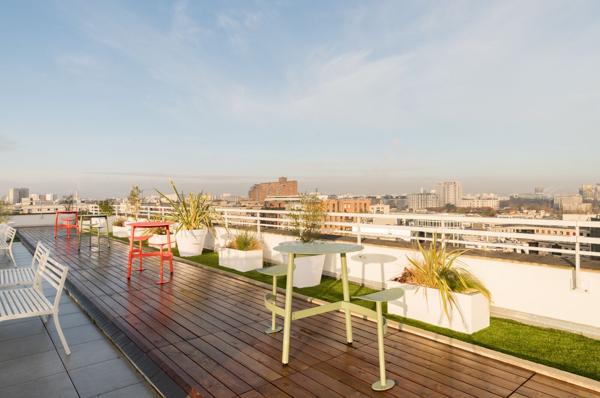 Bureaux à louer à Clichy avec terrasses et rooftop accessibles