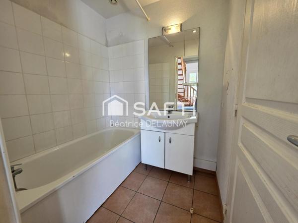 JASSE DE 35M² ET UN PARKING