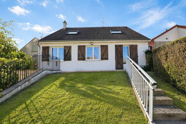 Maison Tournan En Brie 6 pièce(s) 160 m2