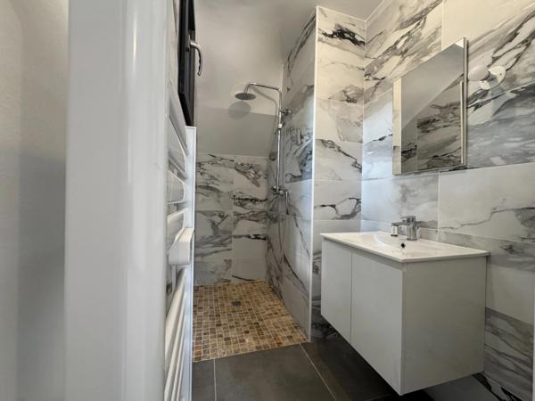 Maison à vendre 6 pièces ALES (30)