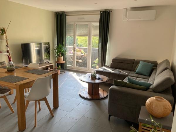 Appartement F3, très lumineux, Proche des commerces.