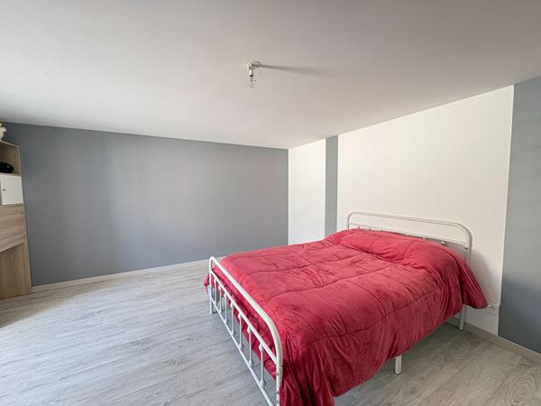 MAISON MEUBLE DE 160 m² - BAZOUGERS