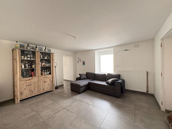 MAISON MEUBLE DE 160 m² - BAZOUGERS