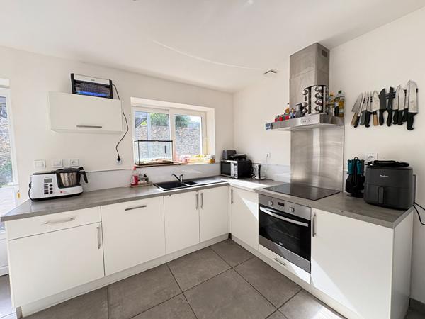 MAISON MEUBLE DE 160 m² - BAZOUGERS