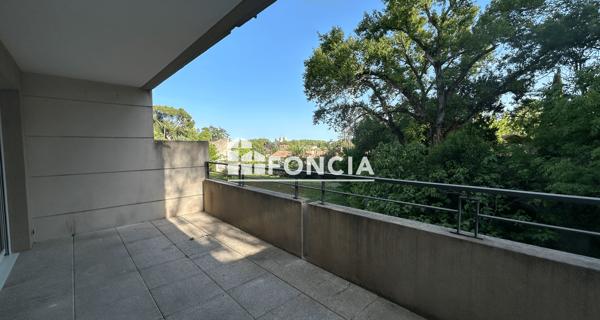 Location Appartement 2 pièces 34.67 m² - Villeneuve-lès-avignon 30400