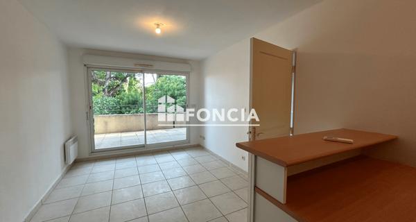 Location Appartement 2 pièces 34.67 m² - Villeneuve-lès-avignon 30400