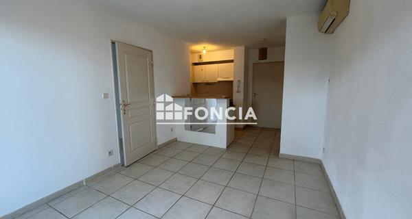 Location Appartement 2 pièces 34.67 m² - Villeneuve-lès-avignon 30400