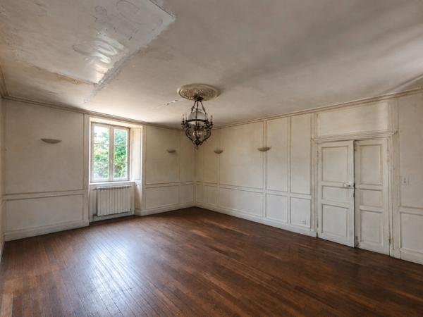 Manoir d’exception du XVIIIᵉ siècle et son parc clos au cœur de Loudéac