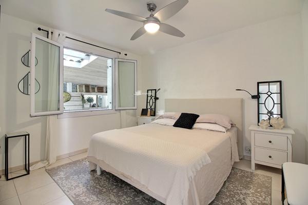 Villa familiale composée de 2 appartements