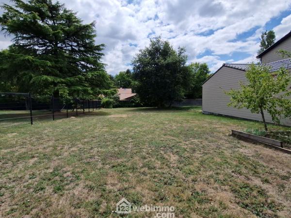 Terrain à bâtir 674 m² à Aubigny-Les Clouzeaux 85430
