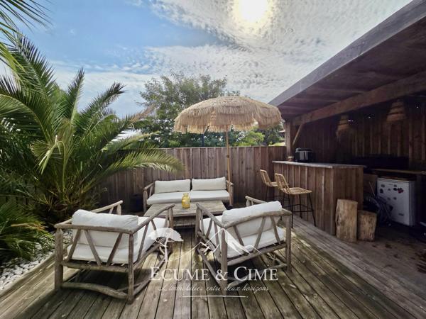 Maison contemporaine avec piscine