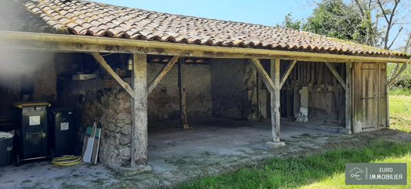 Ferme bazadaise en pierre, 120 m², dépendances sur 15 ha de terres et bois - GIRONDE (33) - NOUVELLE AQUITAINE