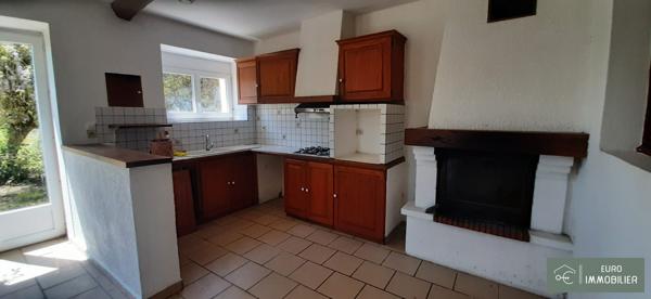Ferme bazadaise en pierre, 120 m², dépendances sur 15 ha de terres et bois - GIRONDE (33) - NOUVELLE AQUITAINE