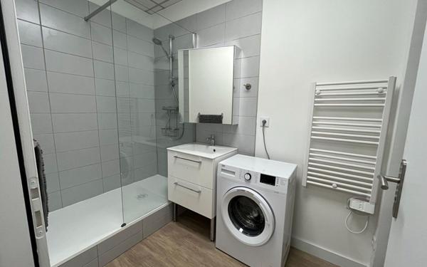 Appartement à louer    1 pièce •  Peyrehorade