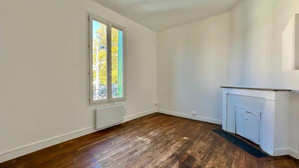 IMMEUBLE DE RAPPORT 210 M²  -  ATHIS-MONS, IDÉAL INVESTISSEUR AVEC BON RENDEMENT LOCATIF