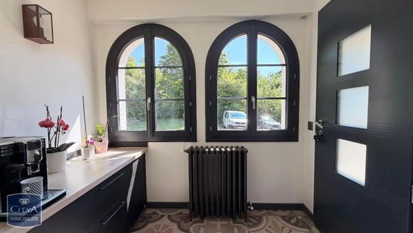 Demeure à vendre 5 pièces 196.6m² Beaumont-lès-Valence (26760)