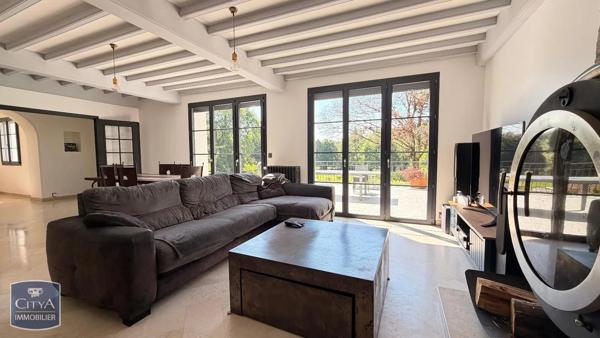 Demeure à vendre 5 pièces 196.6m² Beaumont-lès-Valence (26760)