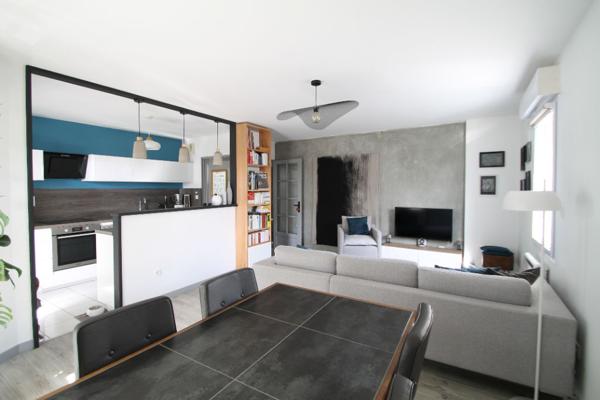 Appartement de type 3 sur Angers place François Mitterrand avec garage dans résidence avec ascenseur