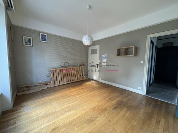 Spacieuse maison familiale 5 chambres avec terrasse – Proche gare et écoles – Le Coteau