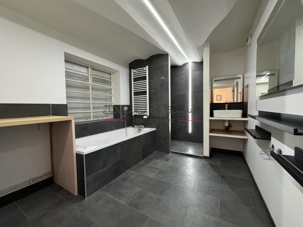 Spacieuse maison familiale 5 chambres avec terrasse – Proche gare et écoles – Le Coteau