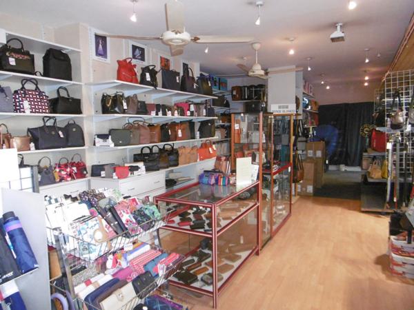 Local commercial Challans 75 m2