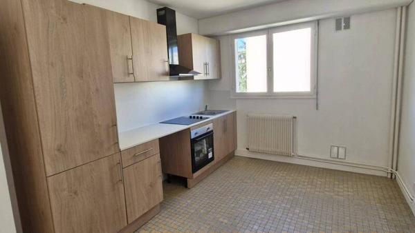 Appartement 2 pièces                                        - 69100 Villeurbanne Réf : 5682
