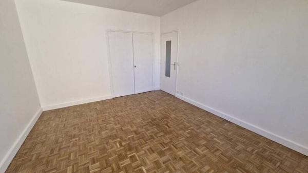 Appartement 2 pièces                                        - 69100 Villeurbanne Réf : 5682