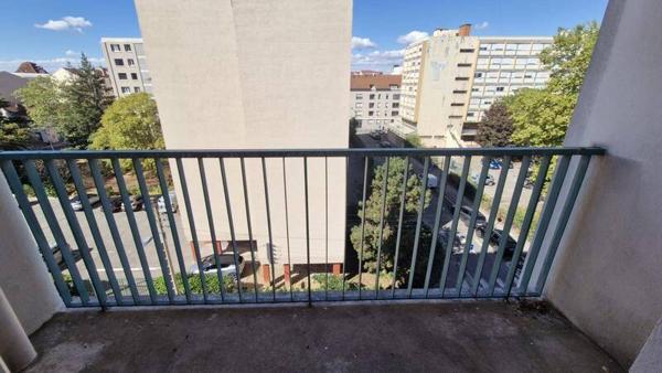 Appartement 2 pièces                                        - 69100 Villeurbanne Réf : 5682